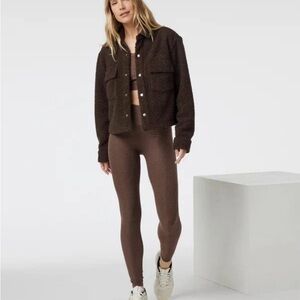 Vuori Clean Elevation Leggings, Large, Short.